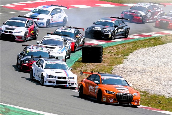 Bitci Racing Team AMS başarı serisini Hırvatistan’da da sürdürdü