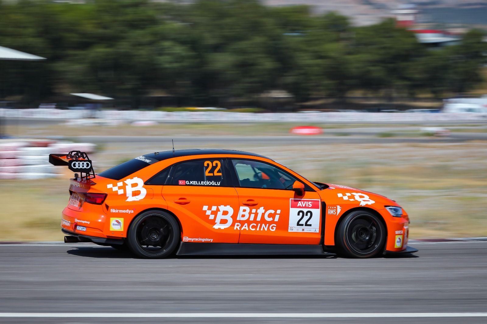 Bitci Racing Team AMS Türkiye Pist Şampiyonası ikinci ayak yarışlarından lider dönüyor