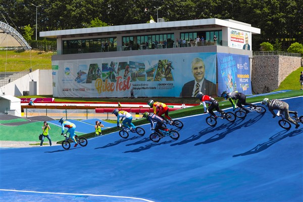 BMX Supercross European Cup, Ayçiçeği Bisiklet Vadisi’nde start aldı