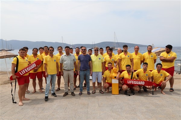 Bodrum Belediyesi’nin cankurtaran personeli eğitimleri tamamlandı