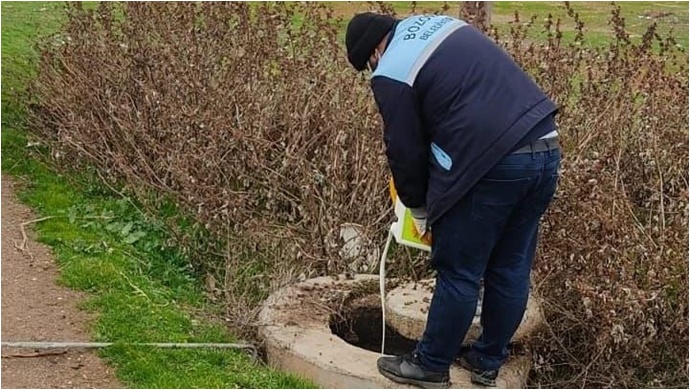 Bozova'da Larva Çalışmaları Devam Ediyor