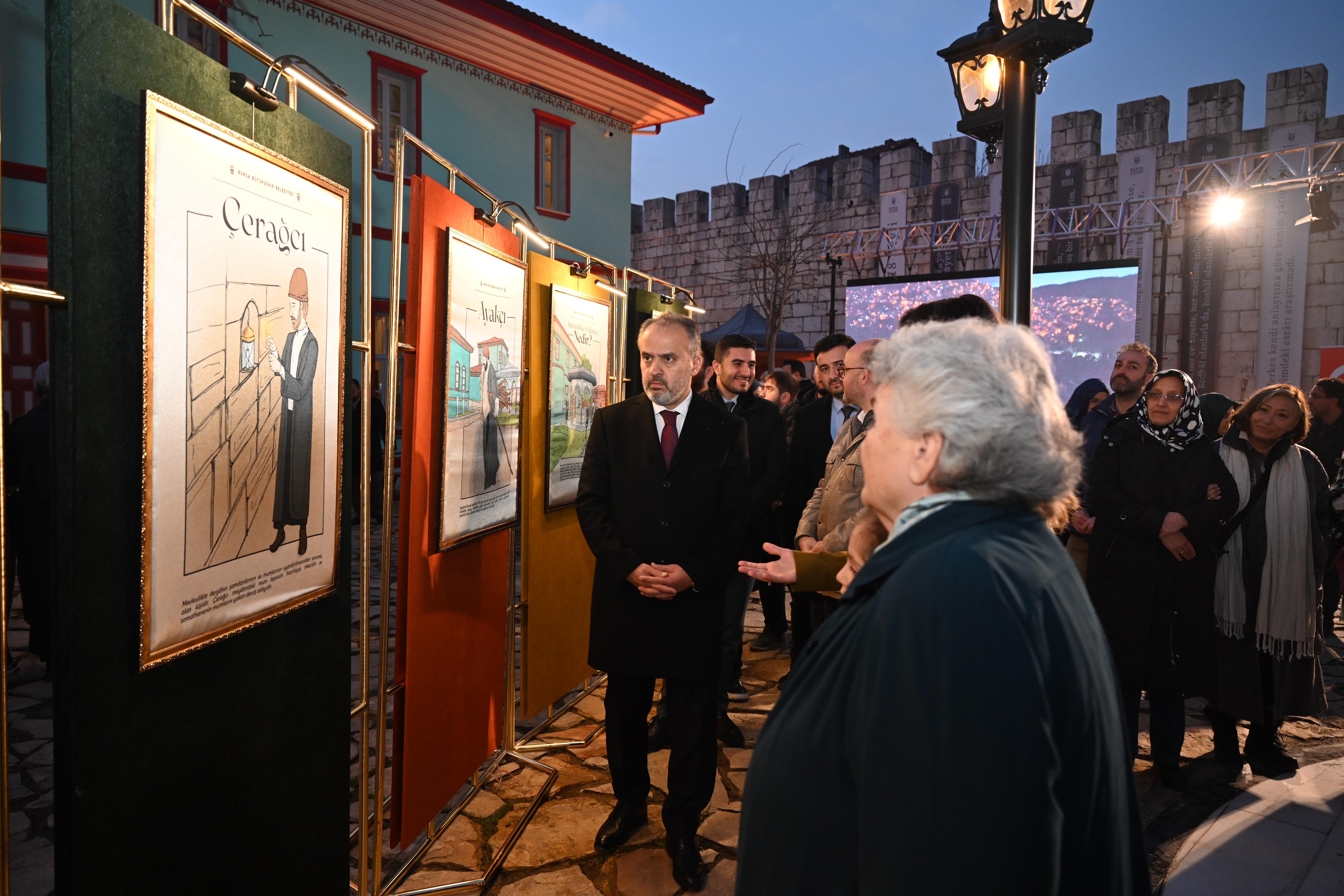 Bursa'da ‘Mevlevilik Yolunda 18 Hizmet’ sergisi izlenime açıldı