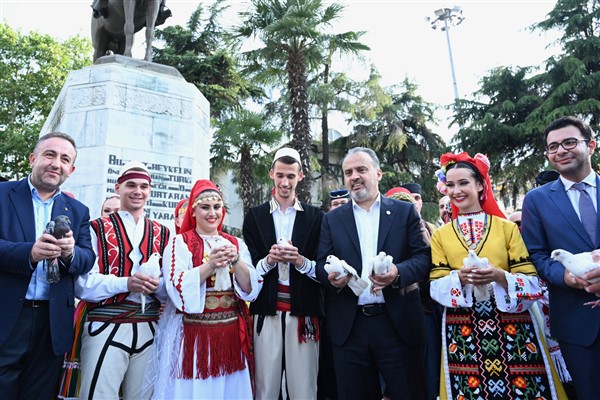 Bursa’dan dünyaya barış ve kardeşlik mesajı