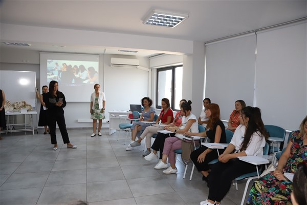 Büyükşehir personeli kadın sağlığı eğitimini tamamladı