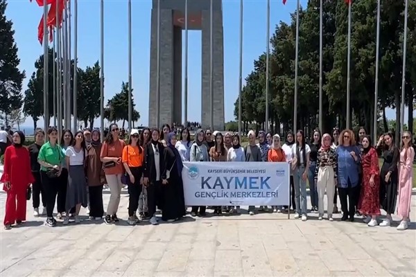 Çanakkale gezisinden dönen öğrencilerden Başkan Büyükkılıç’a teşekkür etti