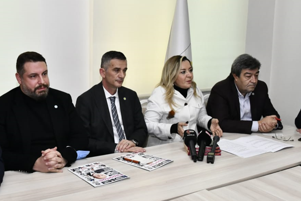 Cesur: 