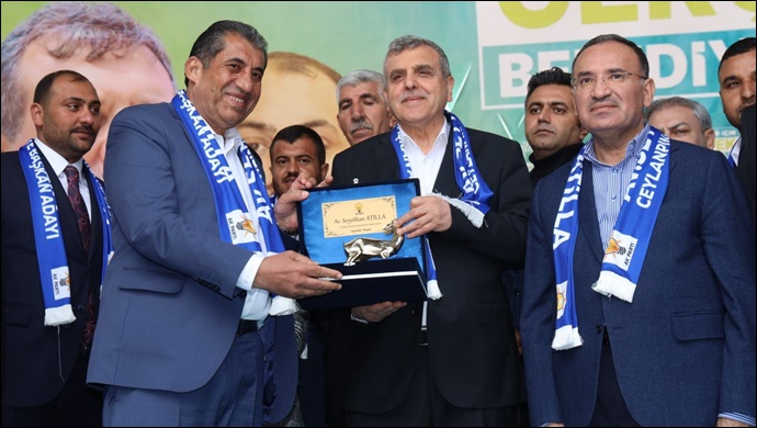 Ceylanpınar'da Ak Sevda sokaklara taştı