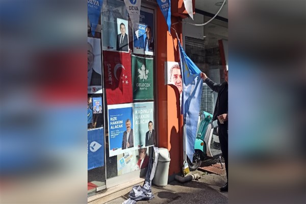 CHP Çayeli seçim ofisine saldırı