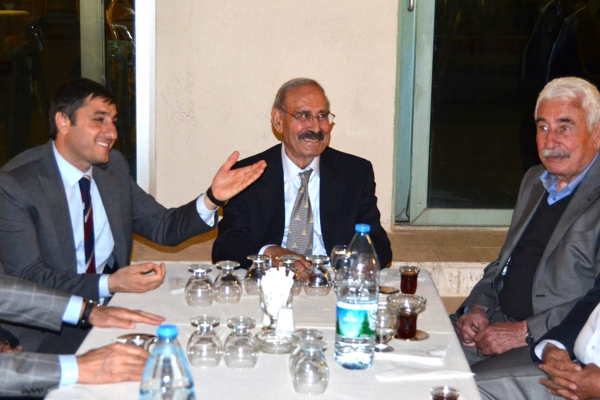 CHP'den 'vefa iftarı'