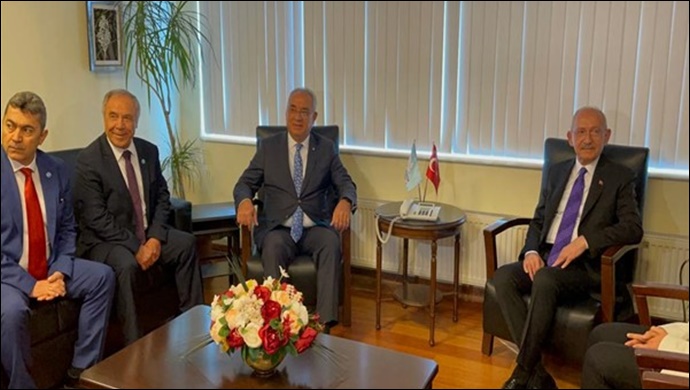 CHP Genel Başkanı Kılıçdaroğlu, DSP Genel Başkanı Aksakal’ı ziyaret etti