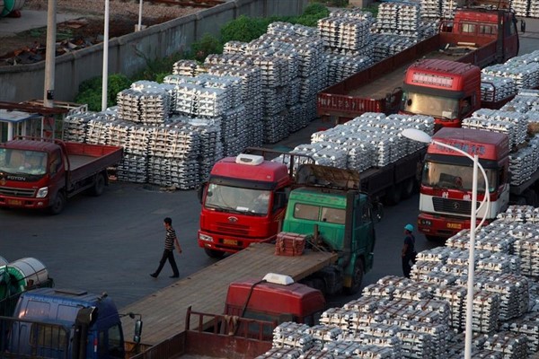 Çin, 30 milyondan fazla eski model kamyonu trafikten çekti