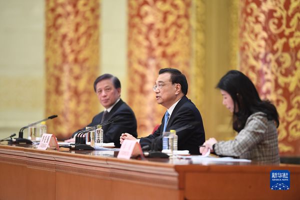 Çin Başbakanı Li Keqiang basın mensuplarının sorularını yanıtladı