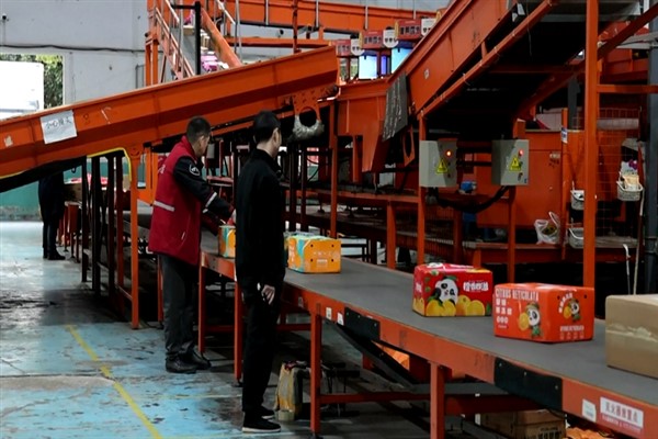 Çin'in tüketici ürünleri ve rekabetçi endüstriler için lojistik talebi hızla toparlanıyor