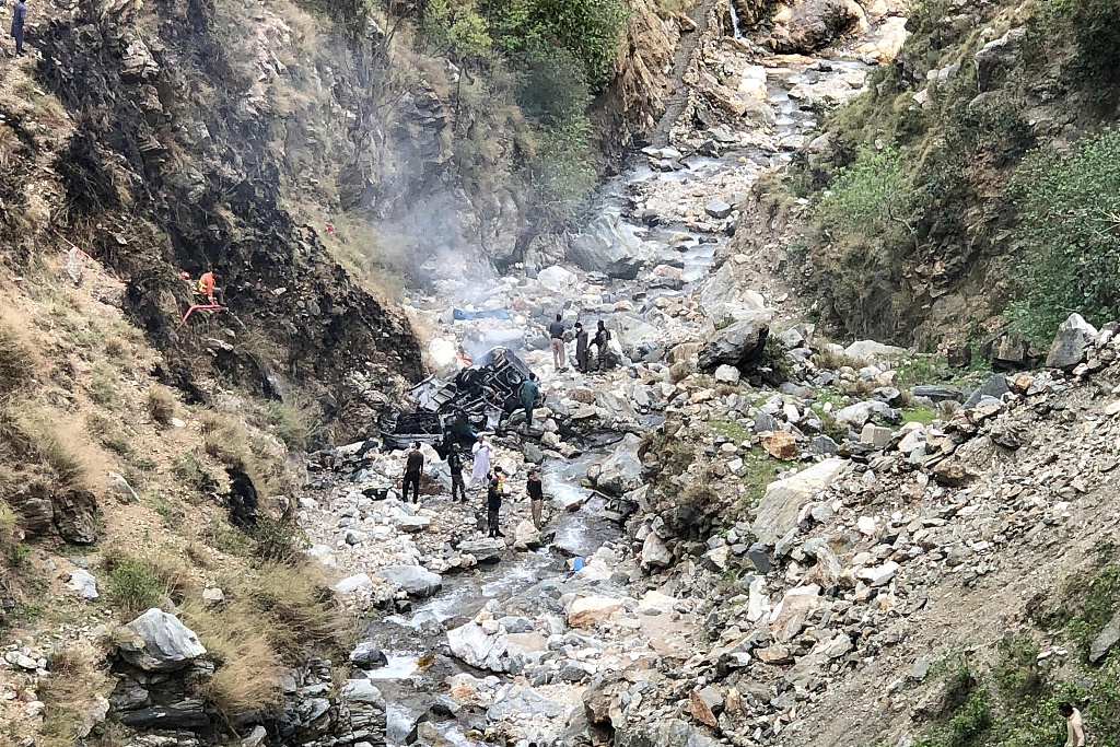 Çin: Pakistan'daki terör saldırısını şiddetle kınıyoruz