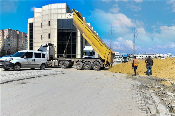 Çocuklar için at binicilik tesisi