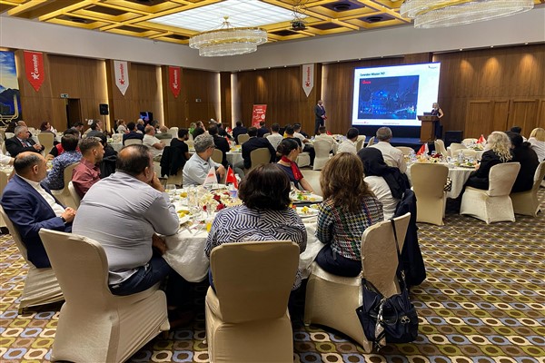 Corendon Airlines Kayseri'de seyahat acenteleri ile buluştu