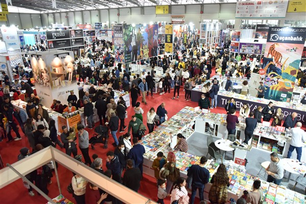 Çukurova Kitap Fuarı Tüyap Adana’da 15. kez kapılarını açtı