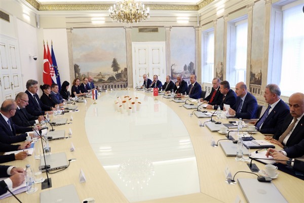 Cumhurbaşkanı Erdoğan, Hırvatistan Başbakanı Plenkovic ile heyetlerarası görüşme gerçekleştirdi