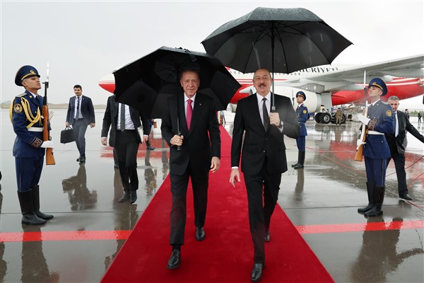 Cumhurbaşkanı Erdoğan, Nahçıvan’a ulaştı