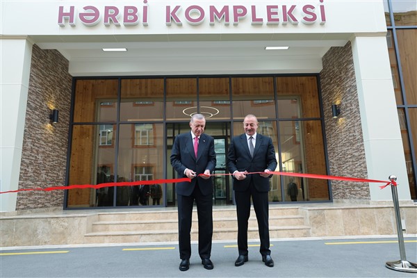Cumhurbaşkanı Erdoğan, Nahçıvan'da Onarım-Üretim Askeri Kompleksi Açılış Töreni'ne katıldı