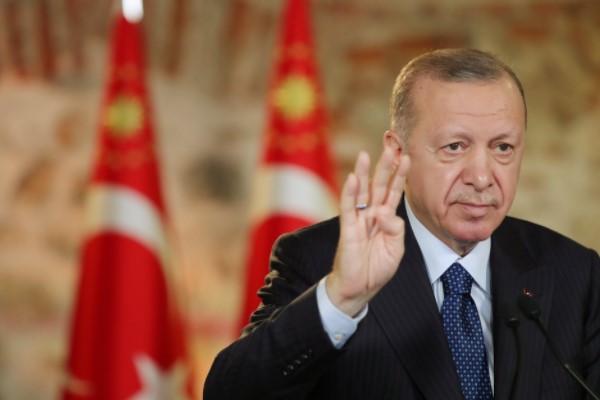 Cumhurbaşkanı Erdoğan, vefatının 5'inci yılında Ara Güler'i andı