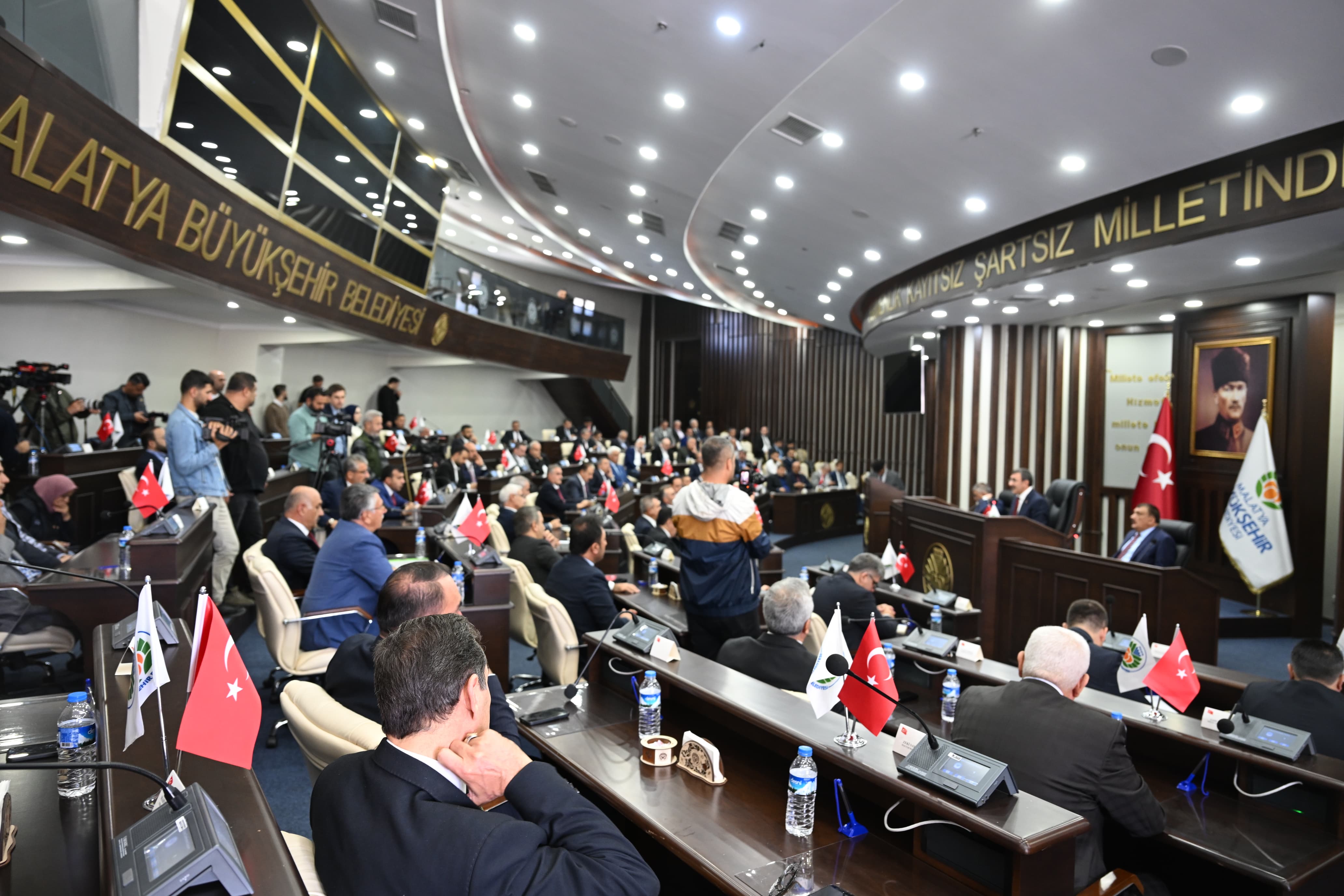 Cumhurbaşkanı Yardımcısı Yılmaz, Malatya Büyükşehir Belediyesi'ne teşekkür etti