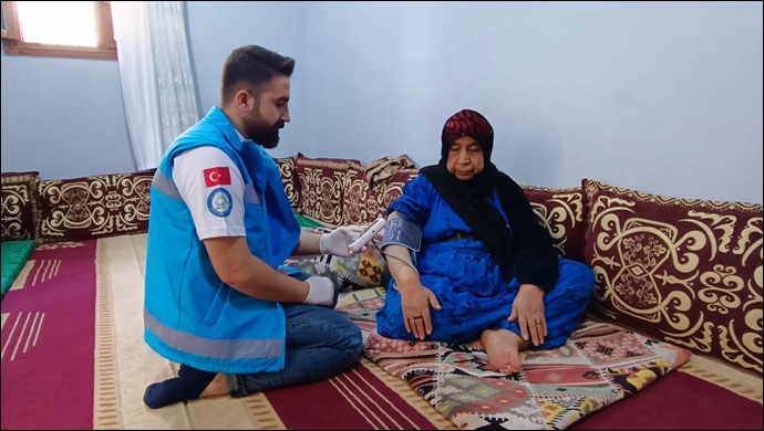 Cumhuriyetimizin 100. Yılında, 100 yaşını doldurmuş büyüklerimizi ziyaret ettik