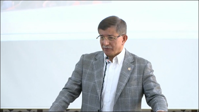 Davutoğlu’ndan Kazım Dede’ye Dayanışma Telefonu