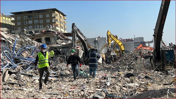 Depremde can kaybı 21 bin 848'e yükseldi