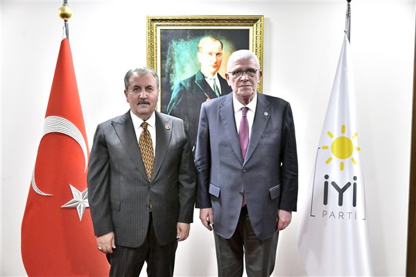 Dervişoğlu, Büyük Birlik Partisi Genel Başkanı Destici ile görüştü 
