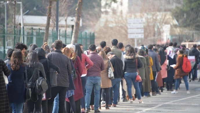 DİSK-AR: 7 milyon 515 bin kişi işsiz