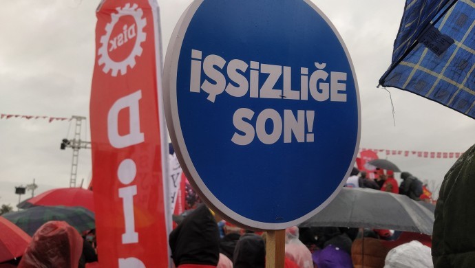 DİSK-AR: İşsiz sayısı 8,5 milyona yükseldi