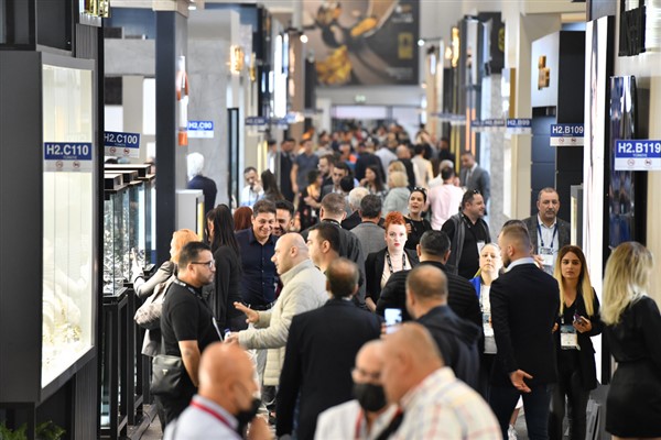 Dünya mücevher sektörü İstanbul'da buluşuyor