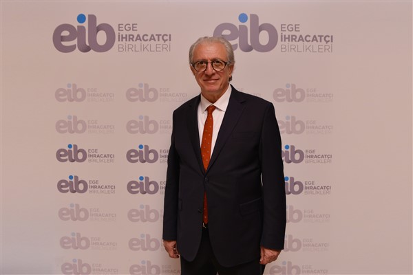 Ege İhracatçı Birlikleri genç kadınların hayallerini destekliyor