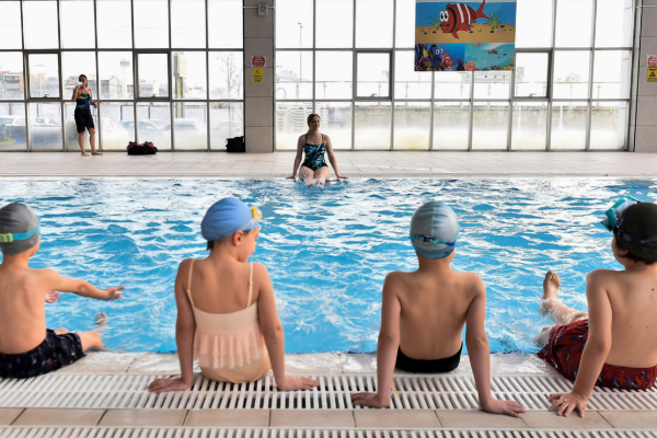 EGO Spor'dan işitme engelli çocuklara özel yüzme kursu 