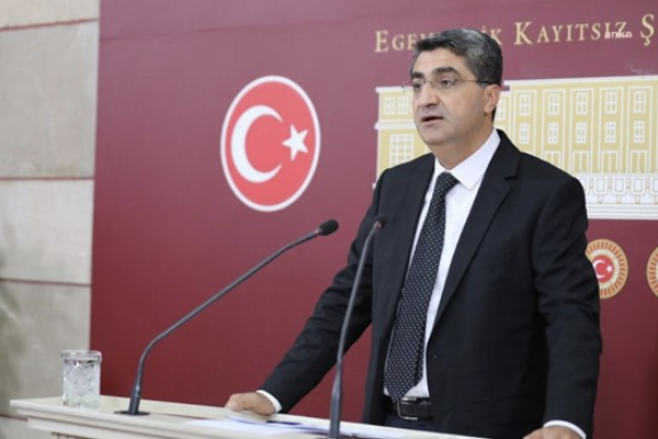 Ekmen: 