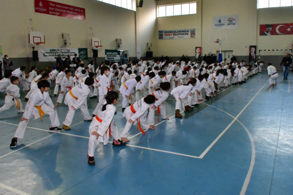  “Esenyurt'tan dünya klasmanında sporcular çıkacak