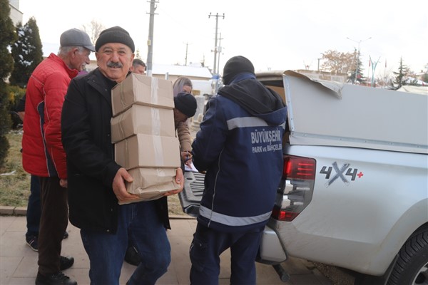  Eskişehir Büyükşehir Belediyesi’nden arıcılara destek 