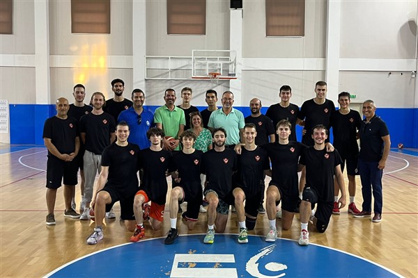 Eskişehir Büyükşehir Belediyesi’nden kulüplere destek ziyareti