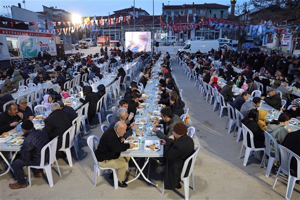 Eskişehir Büyükşehir Belediyesi’nin iftar programlarını devam ediyor 