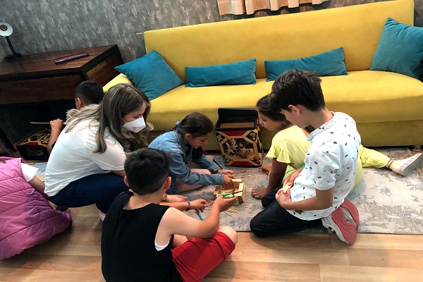 Eskişehir'de atölyelere çocuklardan yoğun ilgi