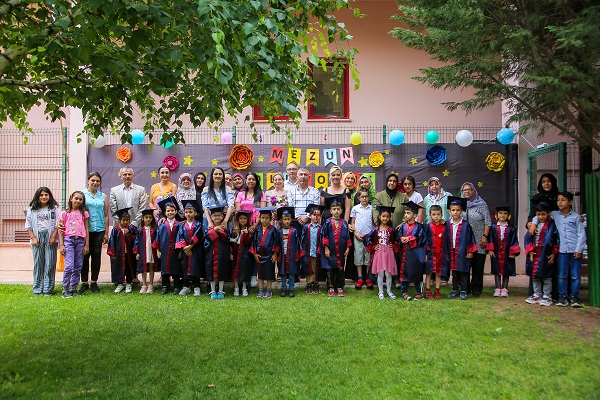 Eskişehir'de ilk diplomalar verildi