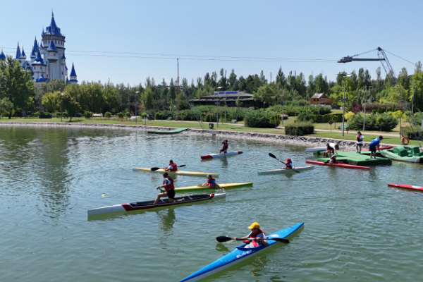 Eskişehir'de Yaz Dönemi Çocuk Spor Eğitimleri 800 çocuğun katılımıyla başladı