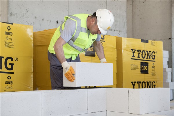 Evlerdeki yetersiz ısı yalıtımı nedeniyle 40 milyar dolar harcandı
