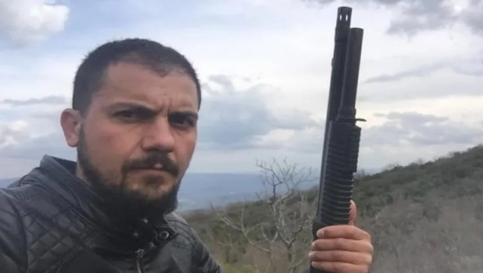 Evli olduğu kadını ve oğlunu katletti