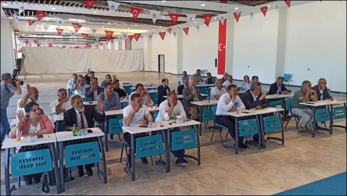 Eyyübiye Belediye Meclisinin gündemi 'Çöp sorunu'-(VİDEO)