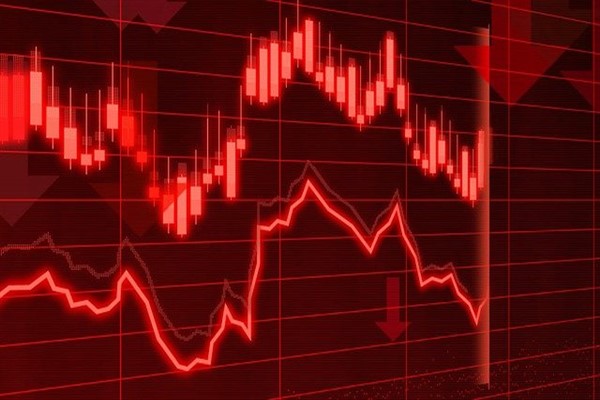 Faizler düştü yüzler güldü