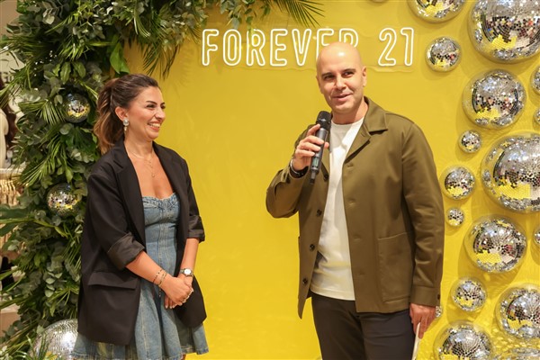 Forever 21, Türkiye’deki ilk mağazasını Vadistanbul’da açtı
