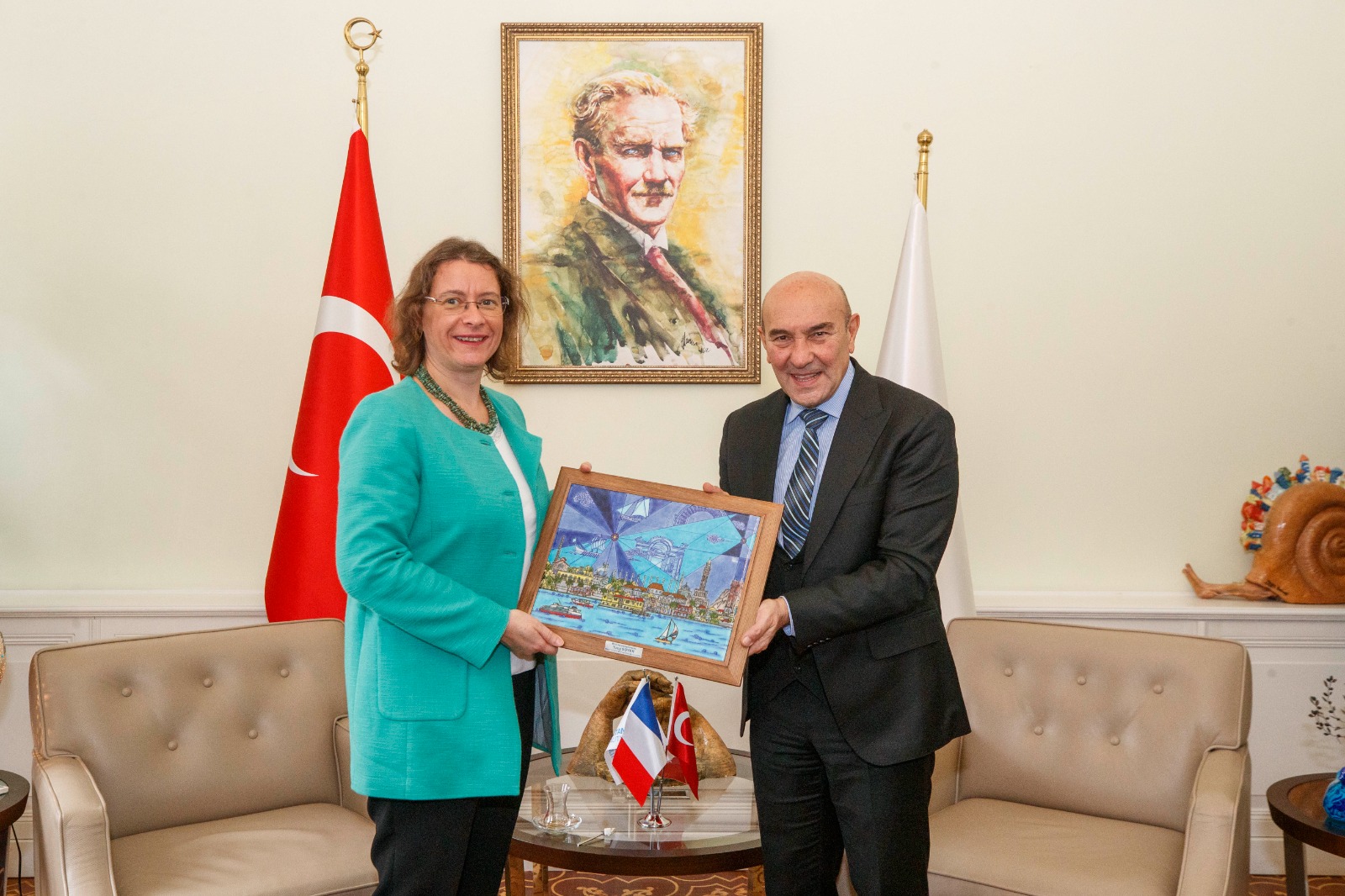Fransa’nın Ankara Büyükelçisi Dumont Başkan Soyer’i ziyaret etti 