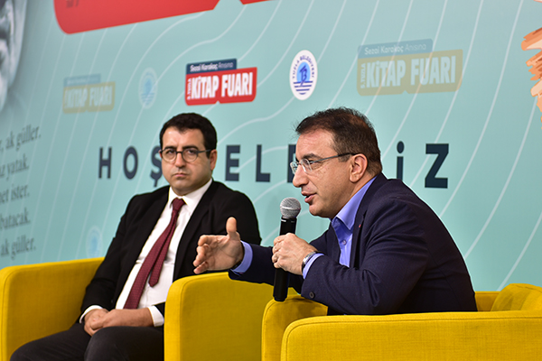 Gazetecilerden gençlere dijital terör uyarısı 